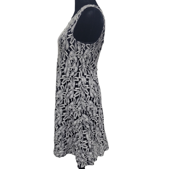 Free People Sheer Lined Floral Mini Dress.  Excellent Condition Pre-owned $108 - Picture 8 of 16